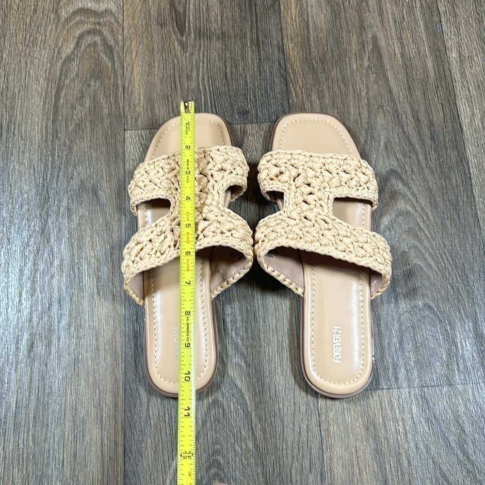 Flip Flops Sandals - Picture 6 of 7
